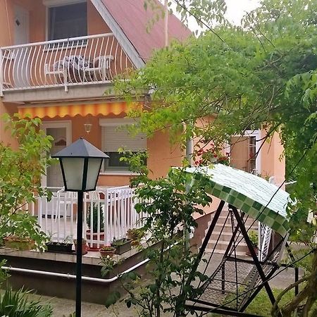 Dora Apartmanhaz Залакарош Екстер'єр фото