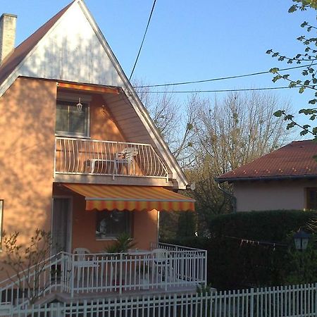 Dora Apartmanhaz Залакарош Екстер'єр фото