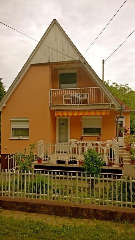 Dora Apartmanhaz Залакарош Екстер'єр фото